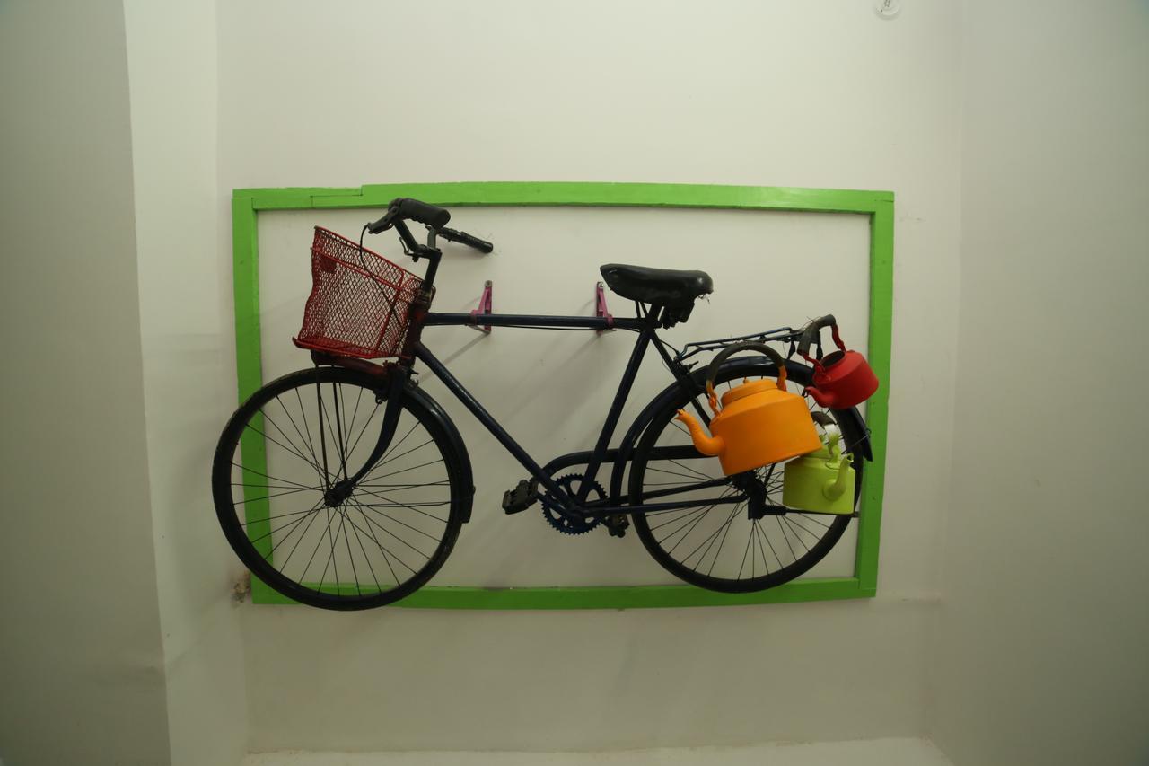 Hostel By Roadhouse *