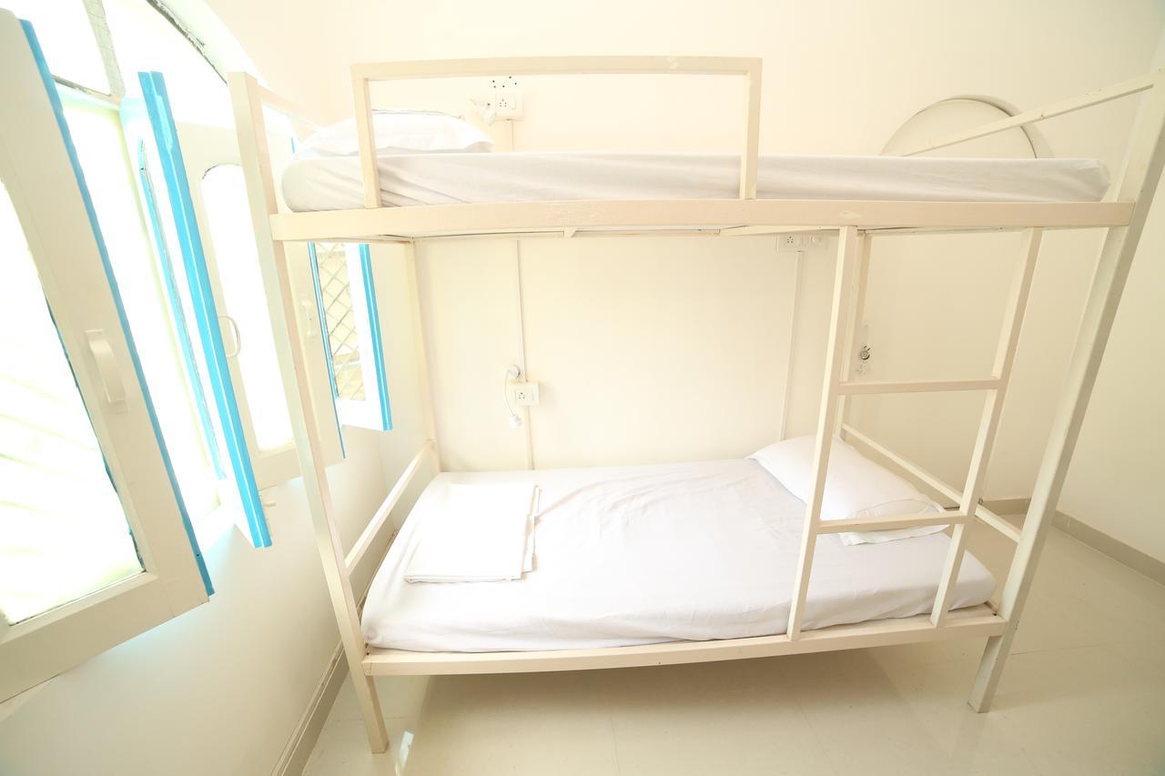 By Roadhouse Hostel