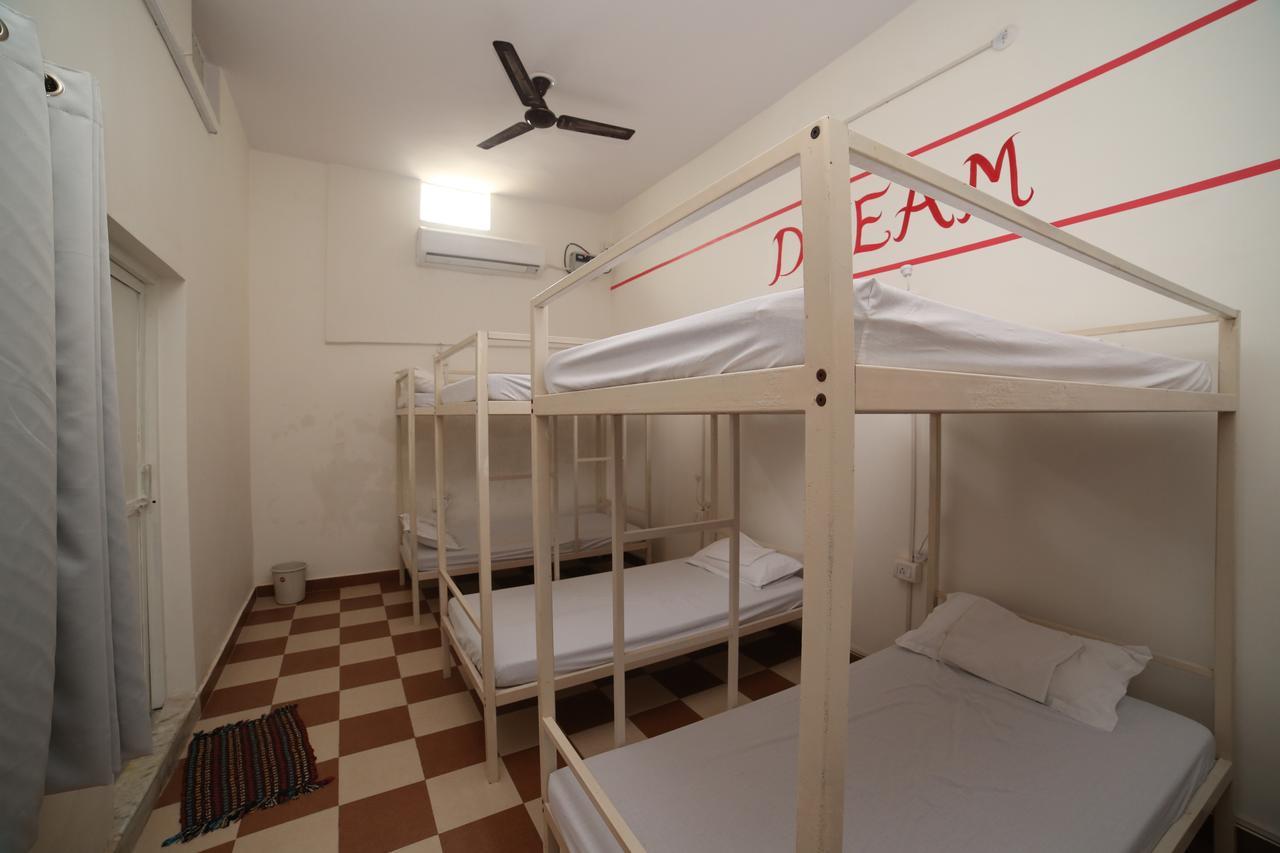 Hostel By Roadhouse Varanasi