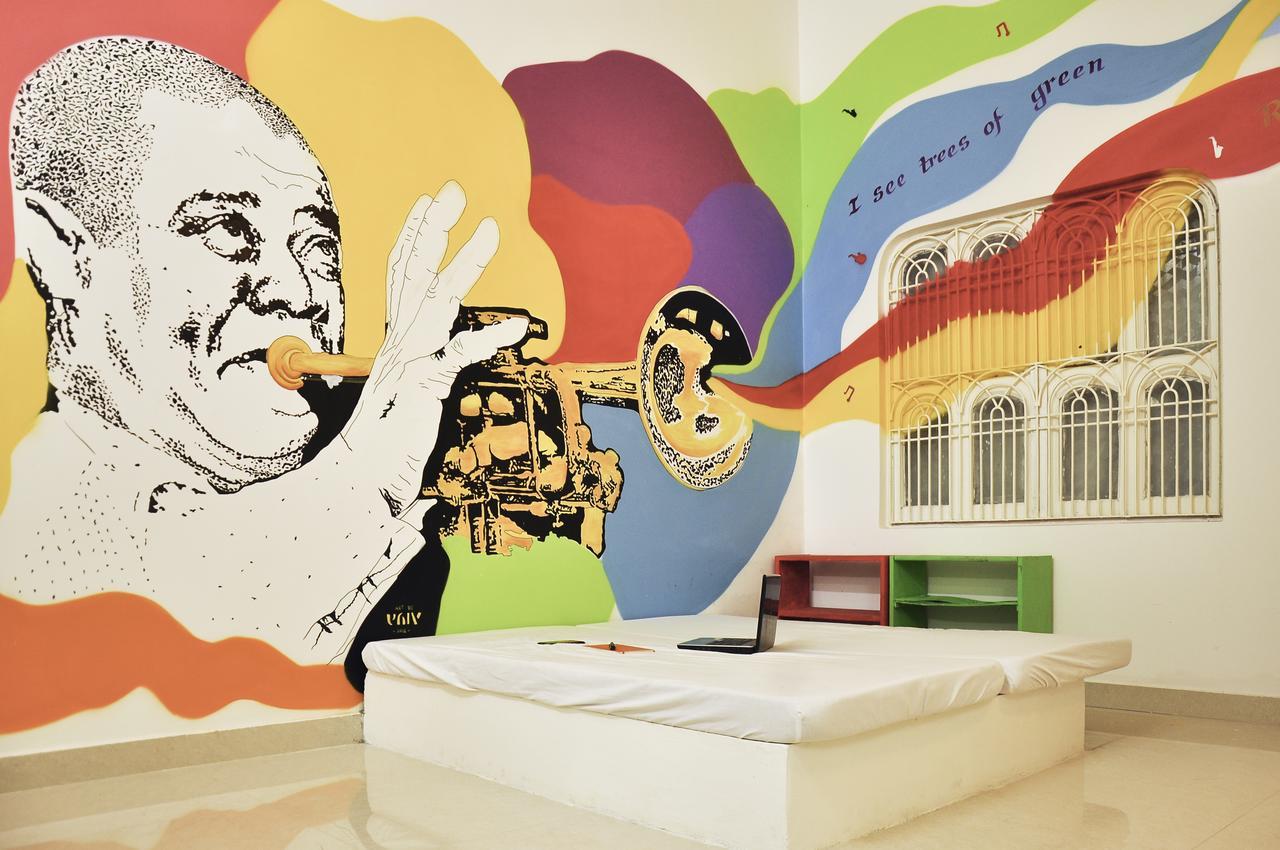 Hostel By Roadhouse *