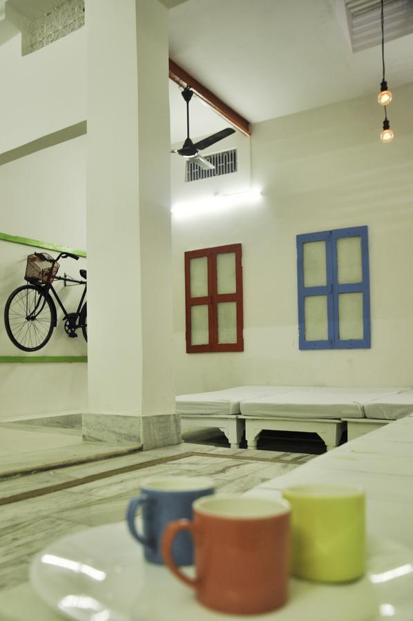 Hostel By Roadhouse *